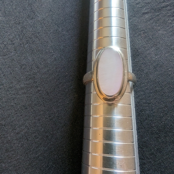 Avon Rings - Picture 8 of 11